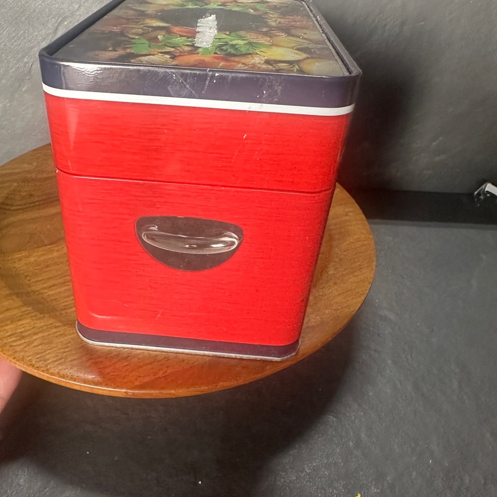 Crockpot Recipe Card Collection Box collectable . - Picture 4 of 7